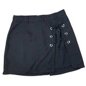Hot Topic Black Mini Skirt With Lace-Up Side & Silver Metal Heart Eyelets